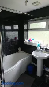 School Close double room - Image 3