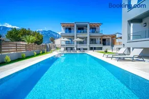 Perla Beach - Image 3