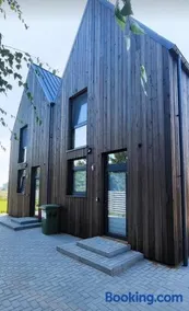 A&E Houses - Image 2