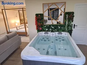 Gîte romantique bohème avec jacuzzi privé - Le gîte d'Agathe - Image 3