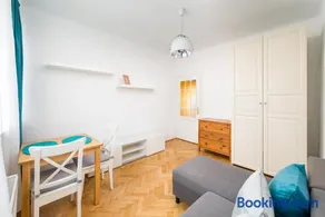 Park Malickiego Cozy Apartment by BookingHost - Image 5