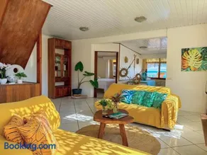 Ave Surfing House - Image 1