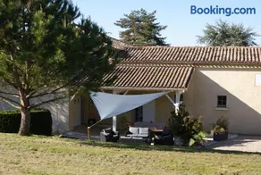Maison conviviale et familiale avec terrasse, barbecue et jardin | Vue jardin - Image 3