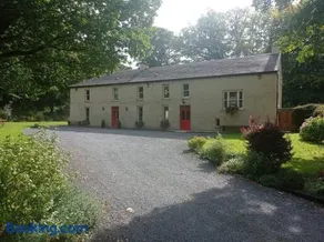 Wood House Lodge - Image 2