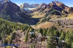 Beartooth Lodge with Hot Tub and Stuart Falls Views - Image 3