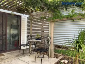 Jetty Rd Granny Flat - Image 2