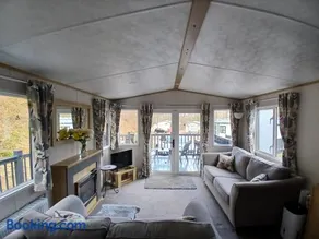 The Robin's Nest - Image 3