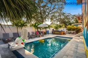 Family Arcade Fun Hot Tub Heated Pool 5 Min To Beach - Image 2