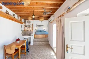 Lindos Marianthi Studios - Image 1