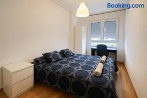 Apartamento centro con garaje - Image 3