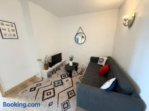 Oullins - 4 Bedrooms - Pierre Bénite - Image 3