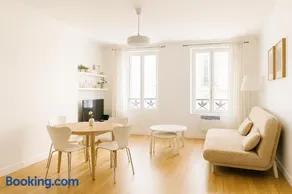 Cozy & Modern apartment l RER 20min to Paris Center, 4min walk to RER - Image 1