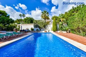 AT078 Villa Serena - Image 4