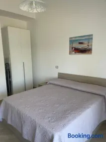 Delia's house - Image 3