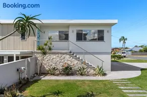 Pacific Breeze - Image 4