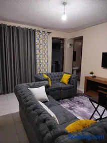 LaDee Homes - 1 bedroom unit - Image 1
