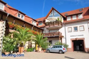 Wohnen im Weingut - Image 1