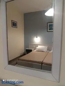 Moros Apartments - Image 4