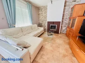 Ático con piscina privada en el corazón de Nerja! - Image 3