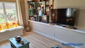 Charming French cottage with all amenities - Image 3