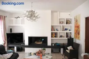 Villa élégante à Villelaure + Clim - Image 3