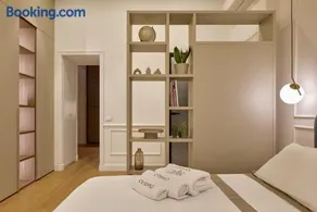 Cosmo Lake City Apartment - Private Parking included - Image 2