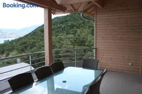 Vue imprenable sur Lac de Serre-Ponçon à Chorges : appt prestige 8 pers - Image 3