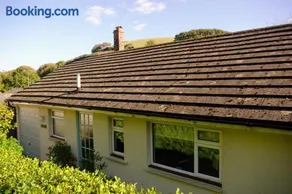 Abbotscot, near Bantham, an eccelectic property with a lovely garden - Image 2