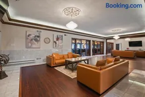 Villa Euphoria: Exotic Retreat - Image 3