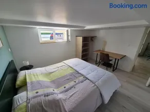 Chambre avec espace de vie climatisé & indépendant - Image 2