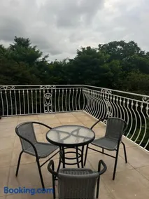 David's Guest House - Image 5