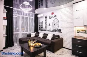Black & White Studio Near Beach with Balcony Batumi - Image 2