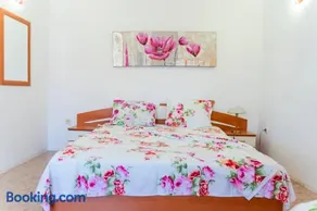 Family House Katerini - Image 3