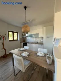 Studio Apartman Nika - Image 1
