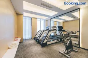 Atour Hotel Kunshan Yongda Business Plaza - Image 1
