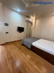 The Courtyard Stay - Image 2
