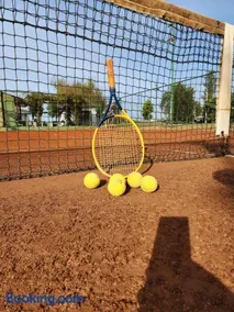 Hospedagem 2 Studio and Suites Patrícia tennis - Image 3