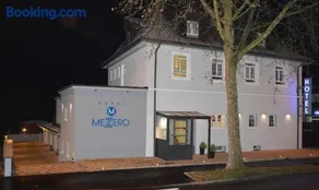 Hotel Mezzero - Image 2
