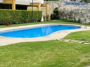 Chalet Portosin con piscina al lado de la playa - Image 1