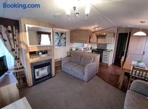 Spacious and modern 3 bedroom Doniford Bay Haven Caravan Park Static Caravan - Image 3