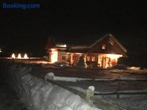 Alpine Chalet - Image 2