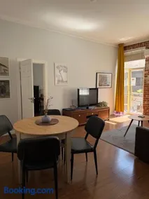 Maironis - Spacious Apartment in the Heart of Kaunas - Image 3