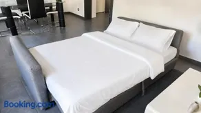 Appart Joeuf Buddha's Loft confortable et pratique - Image 1