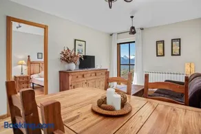 El Mirador by Cardi Suites - Image 2