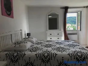 Maison entière tout équipé 4 chambre possibilité de 10 couchage Venaco Centre Corse - Image 1