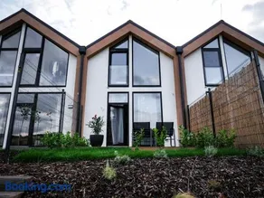 Panorama Luxury House - Image 3