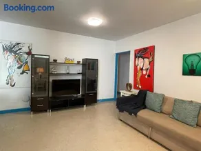 Beach & Casino 1BR AC Wi-Fi Great Location - Image 5