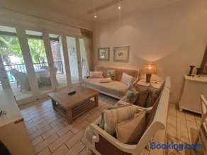 Hibiscus Suite by Simply-Seychelles - Image 4
