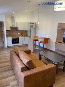 Apartment in zentraler Lage mit Privatparkplatz - Image 1