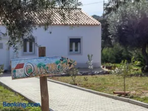 Burrico D`Orada - Rural Stays & Wine Country Tours - Image 1